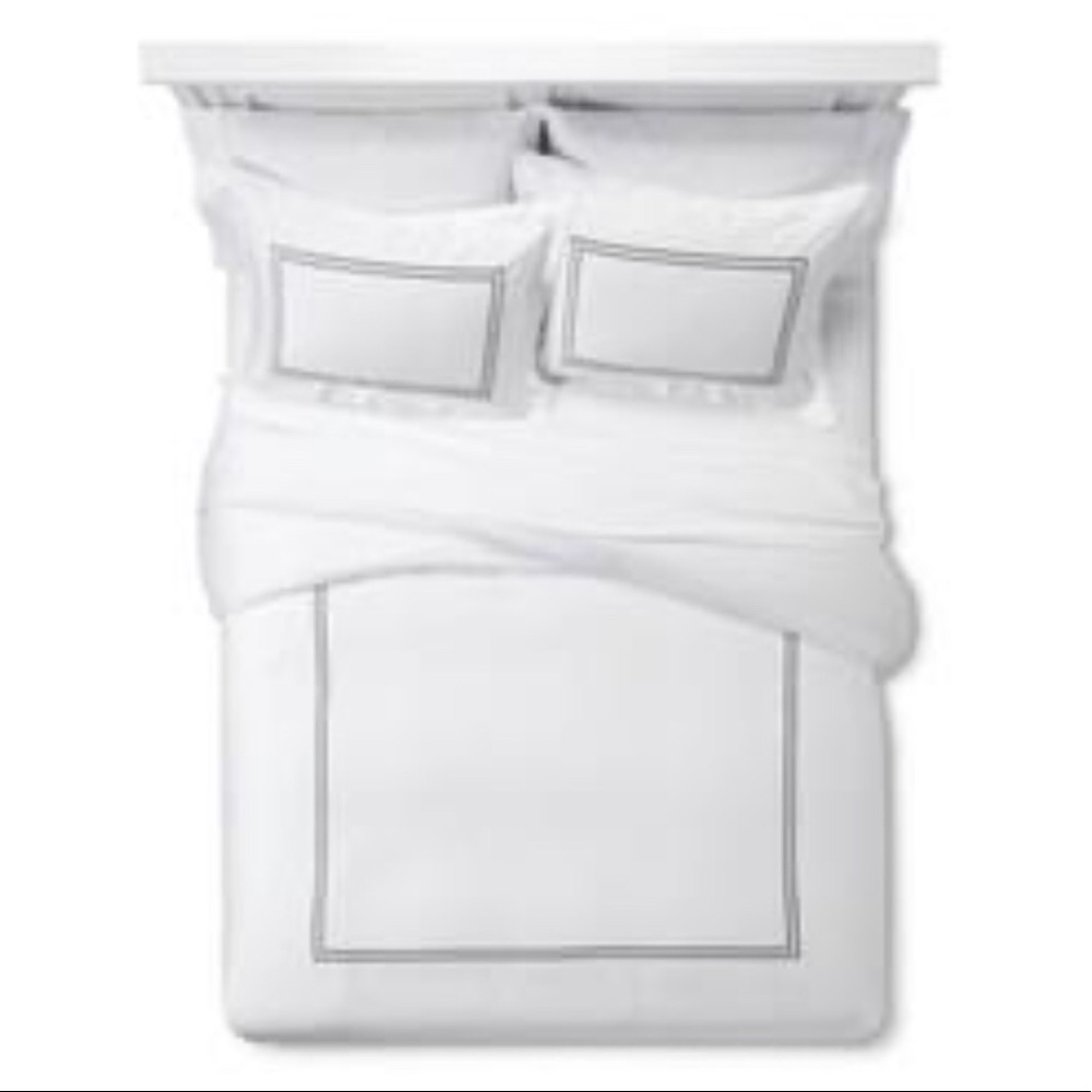 New Fieldcrest King size duvet set